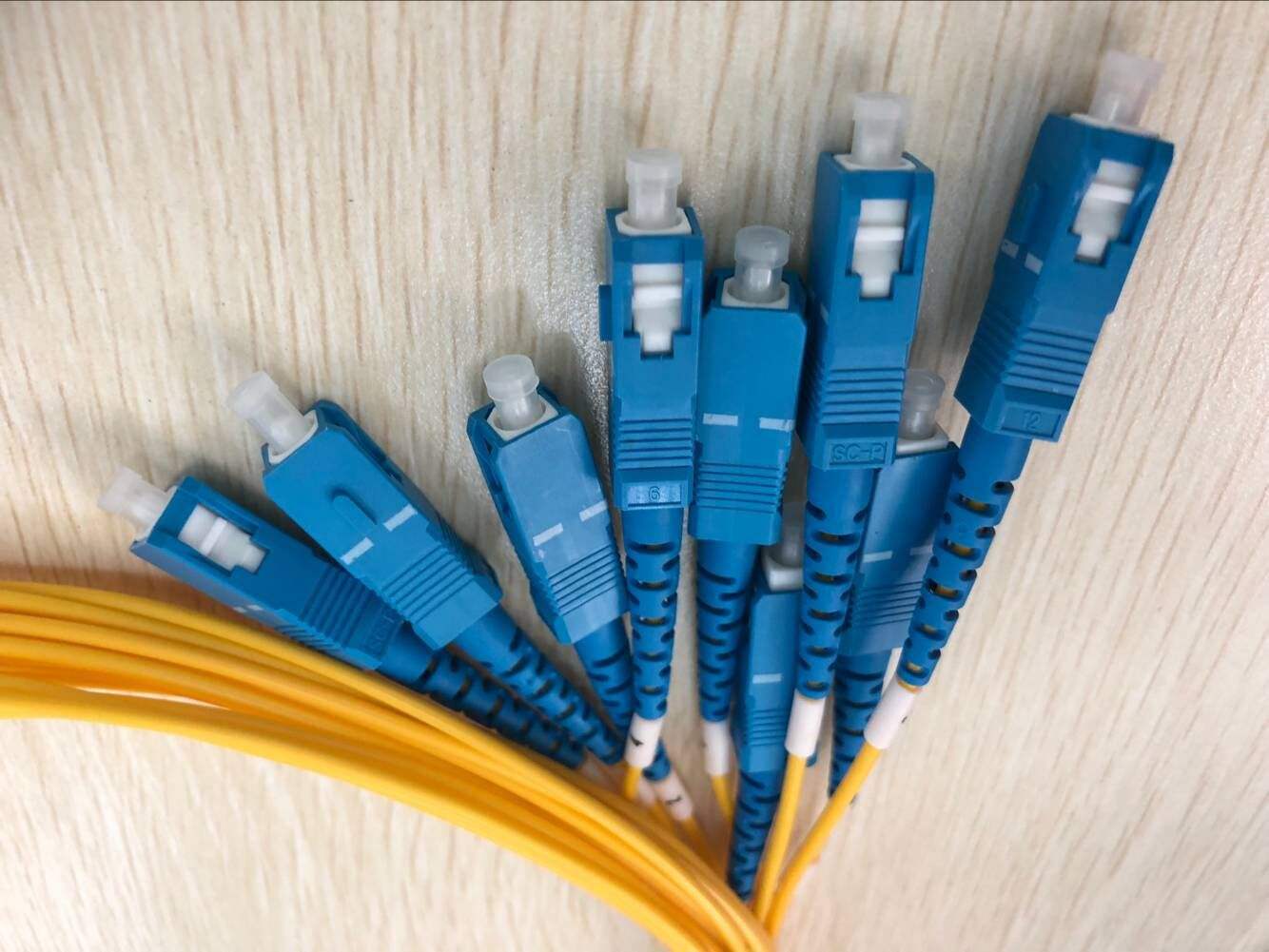 什么是光纤连接器？光纤连接器有什么作用？种类有哪些？xx