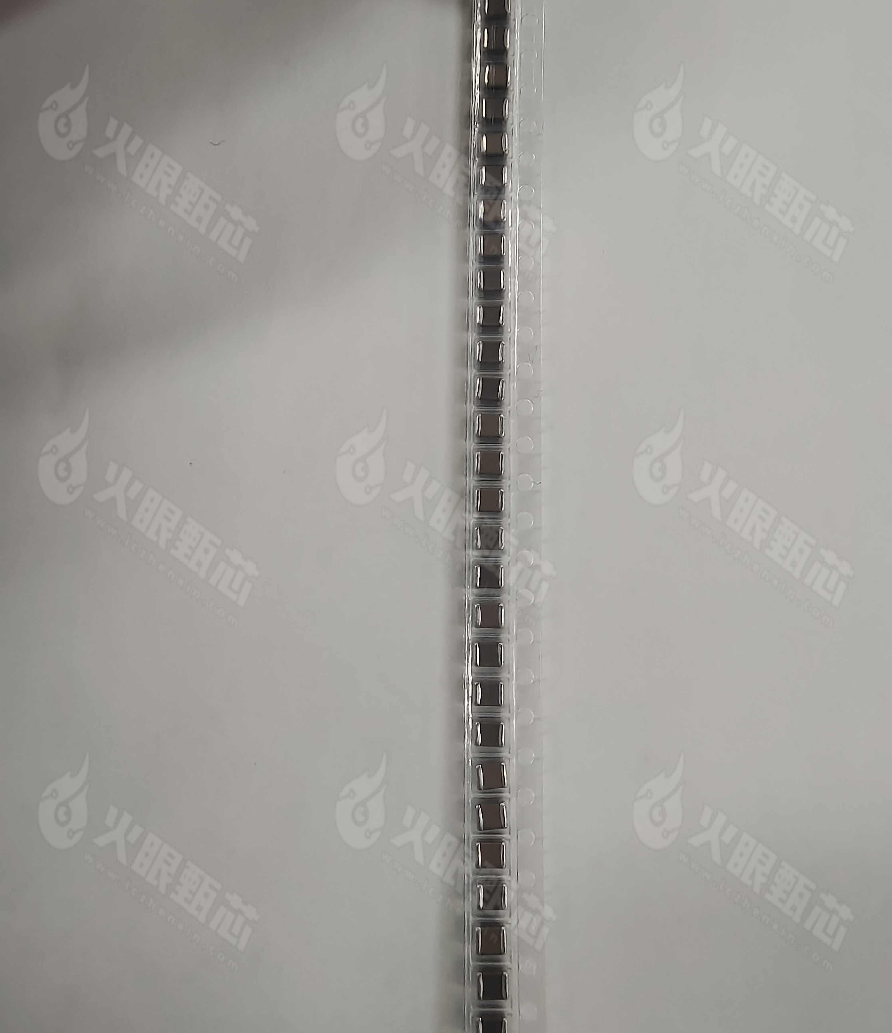 GRM32ER71H106KA12L