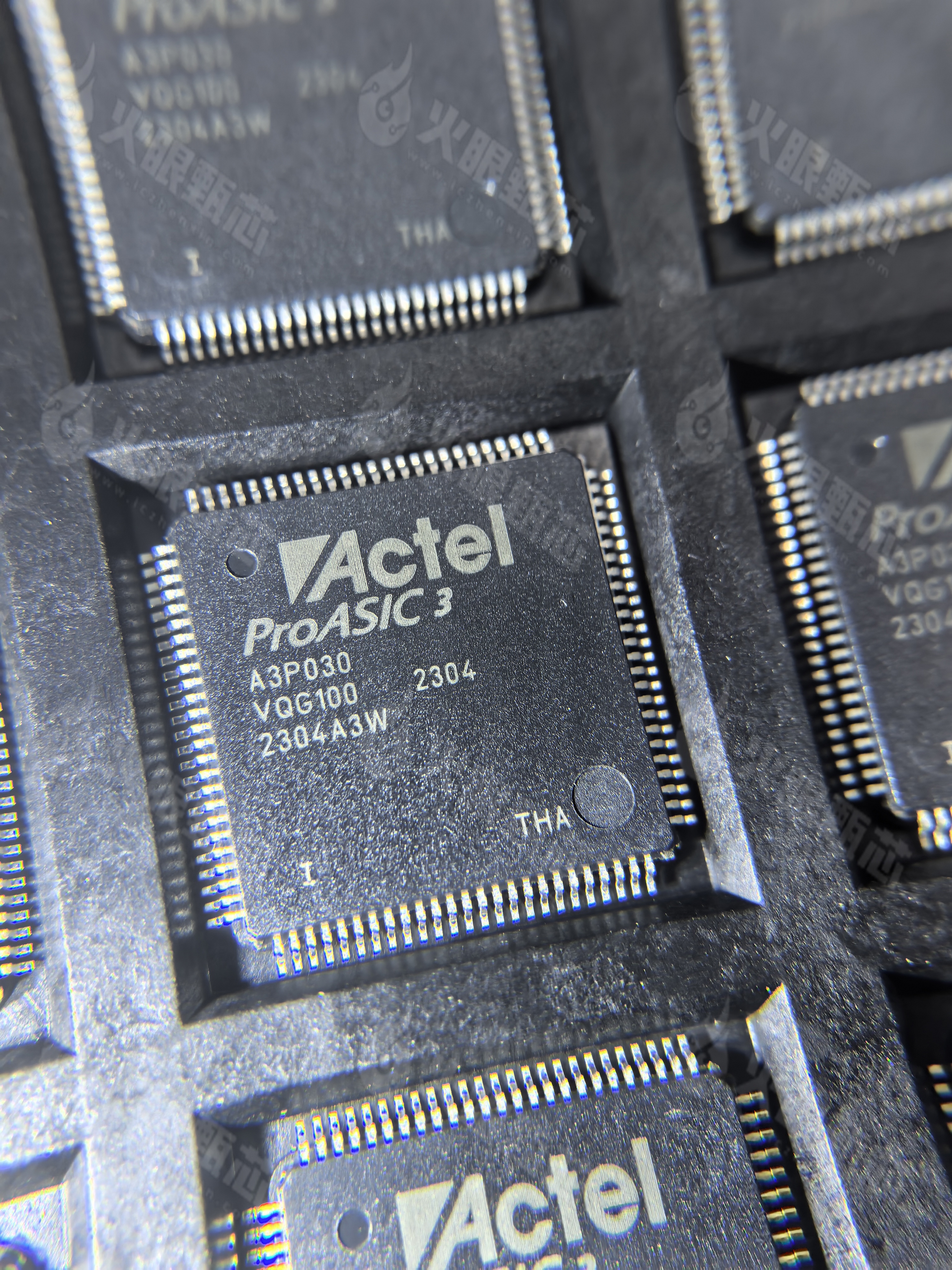 A3P030-VQG100I