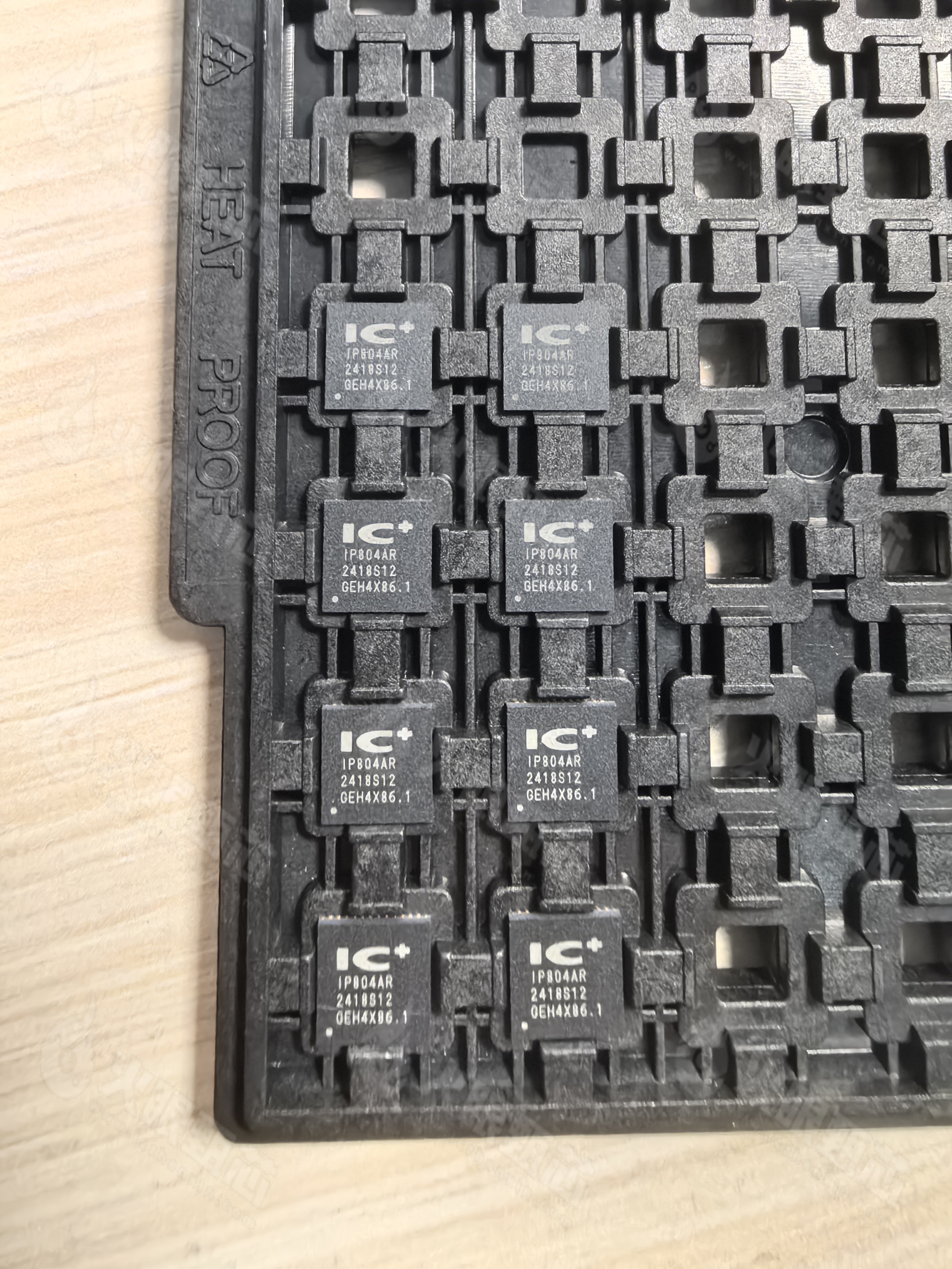 IP804AR