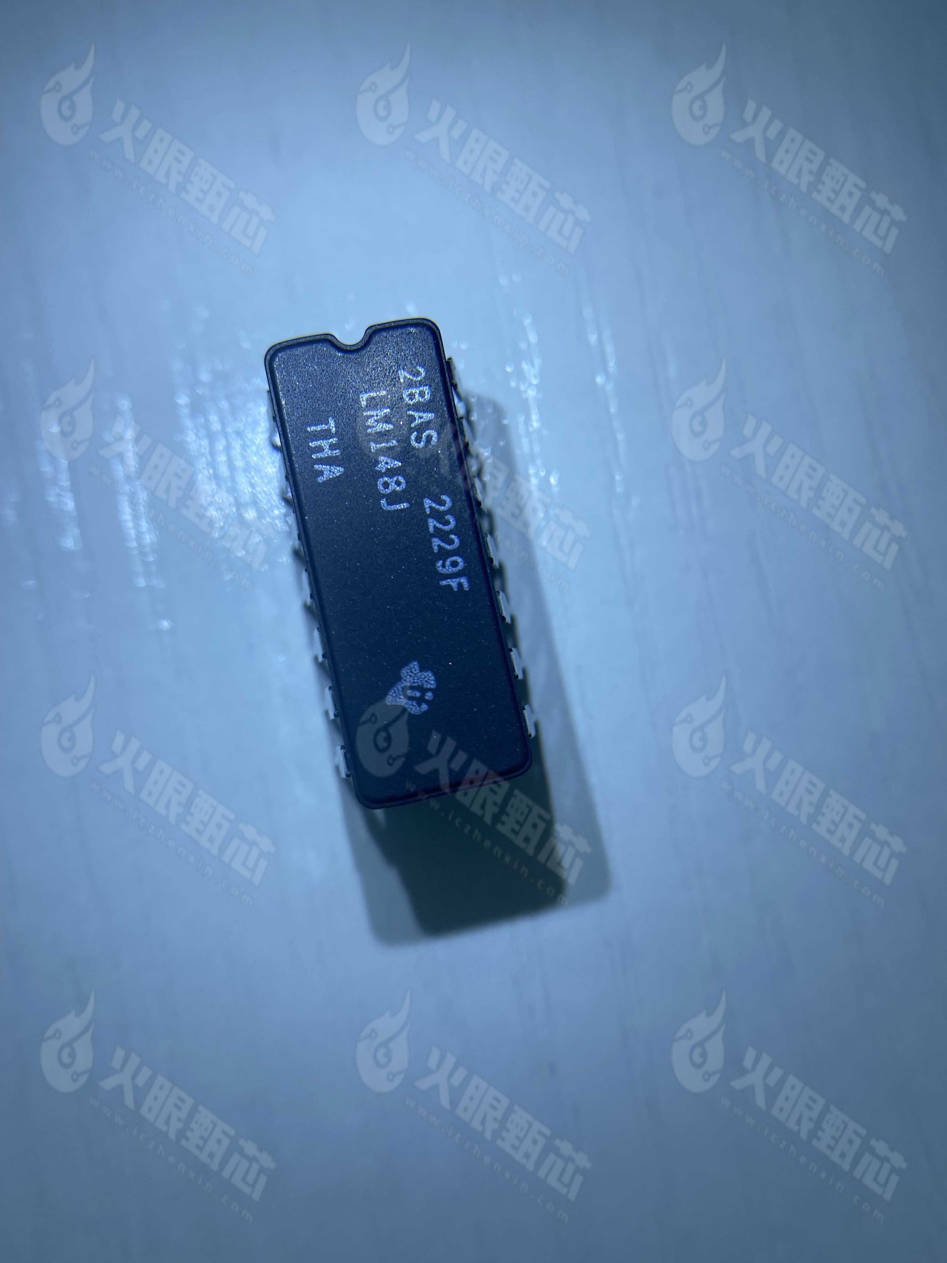 LM148J