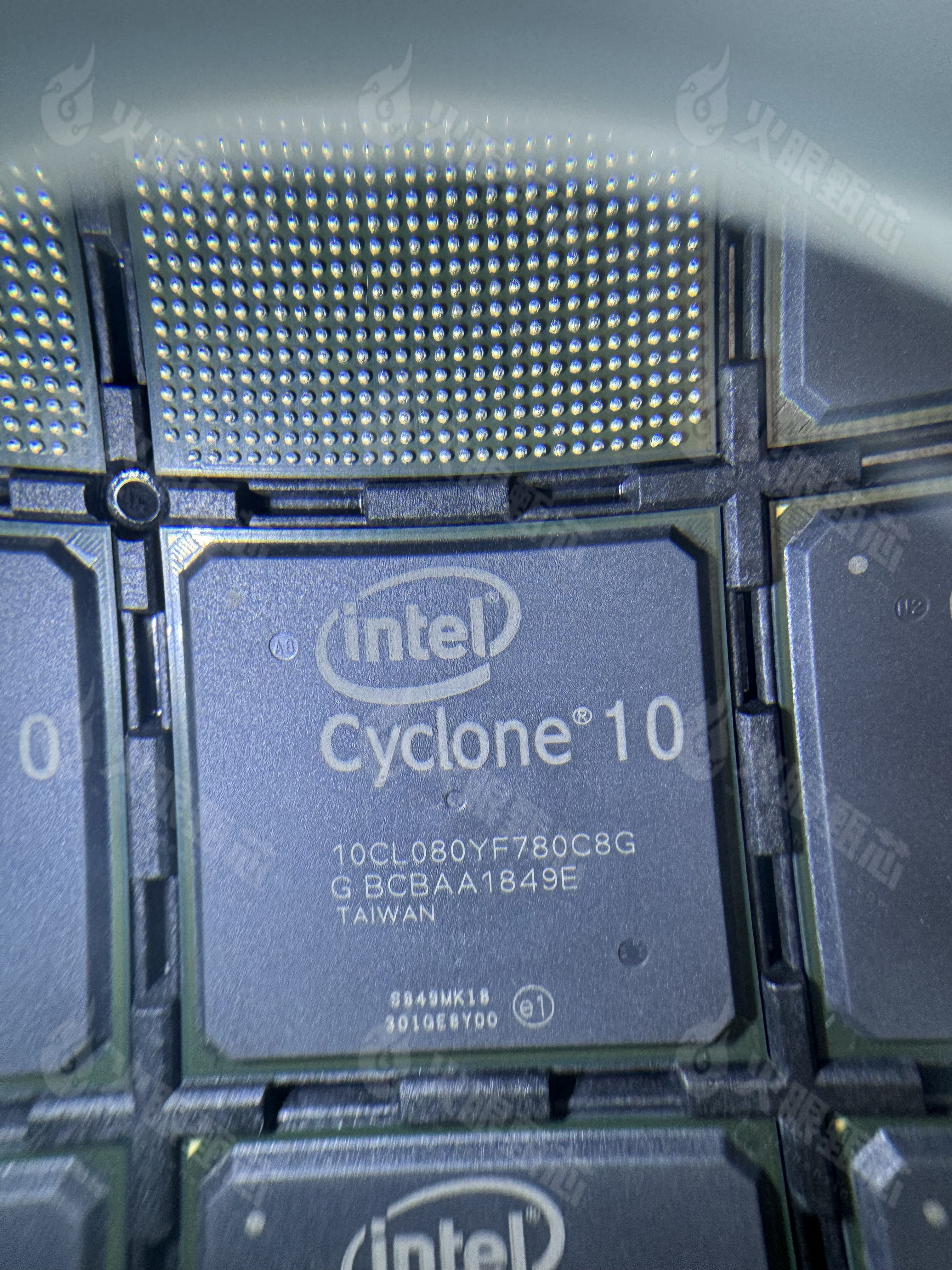 10CL080YF780C8G