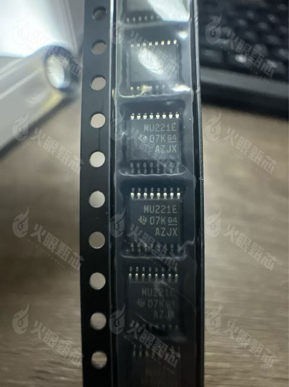SN65C3221EPWR
