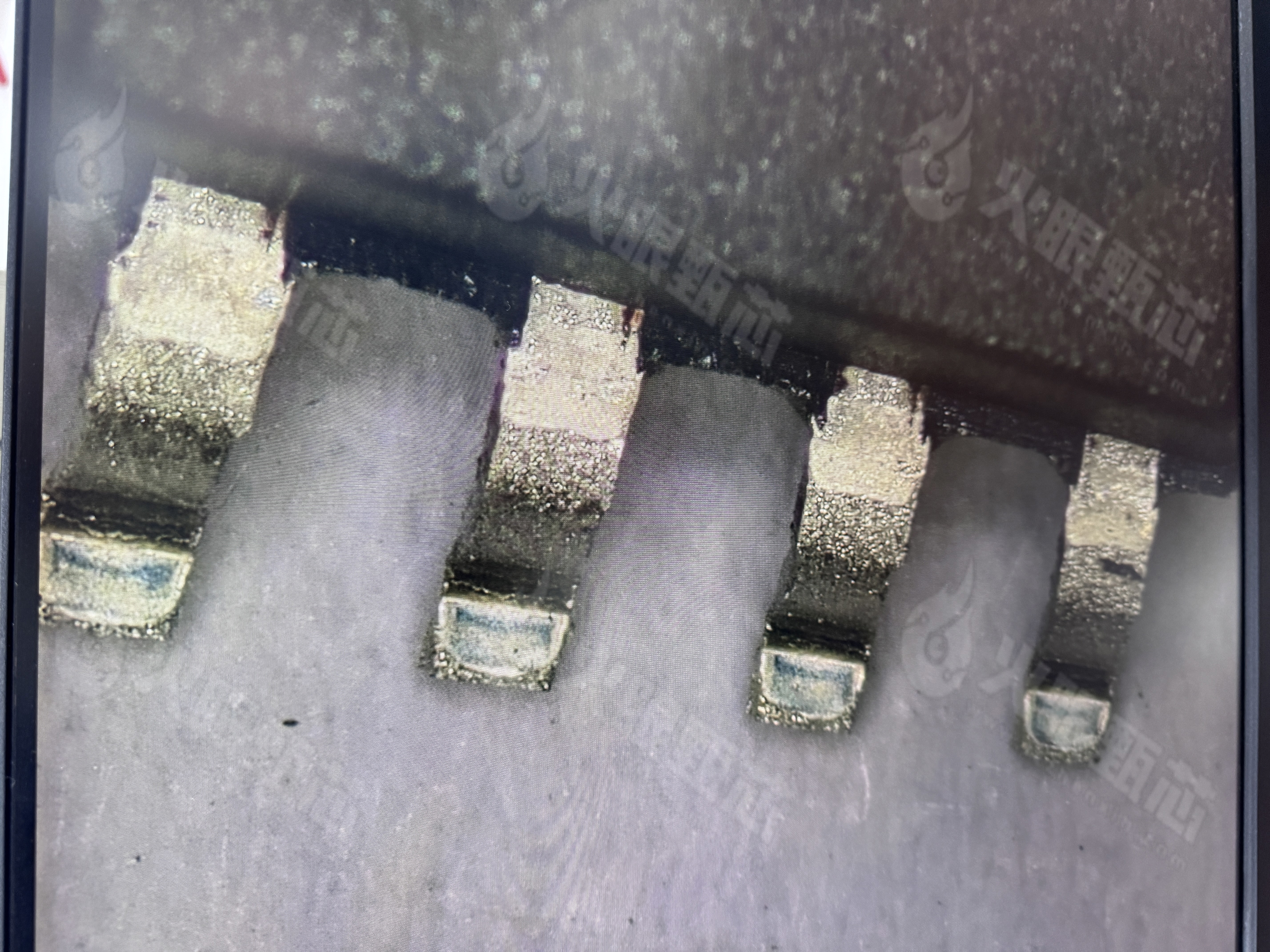 SST26VF032B-104I/SM SST26VF032B-104I/SM