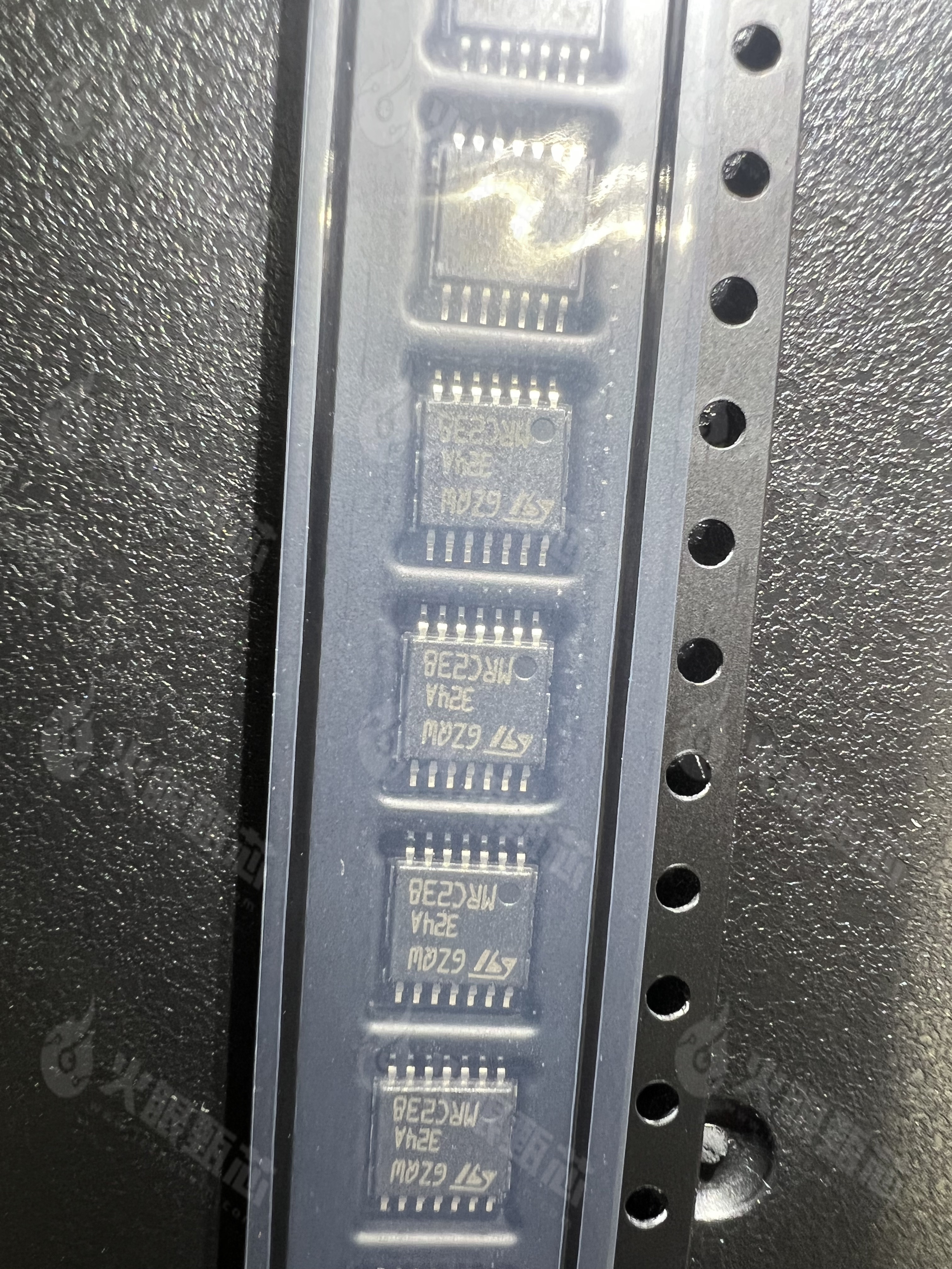 LM324APT
