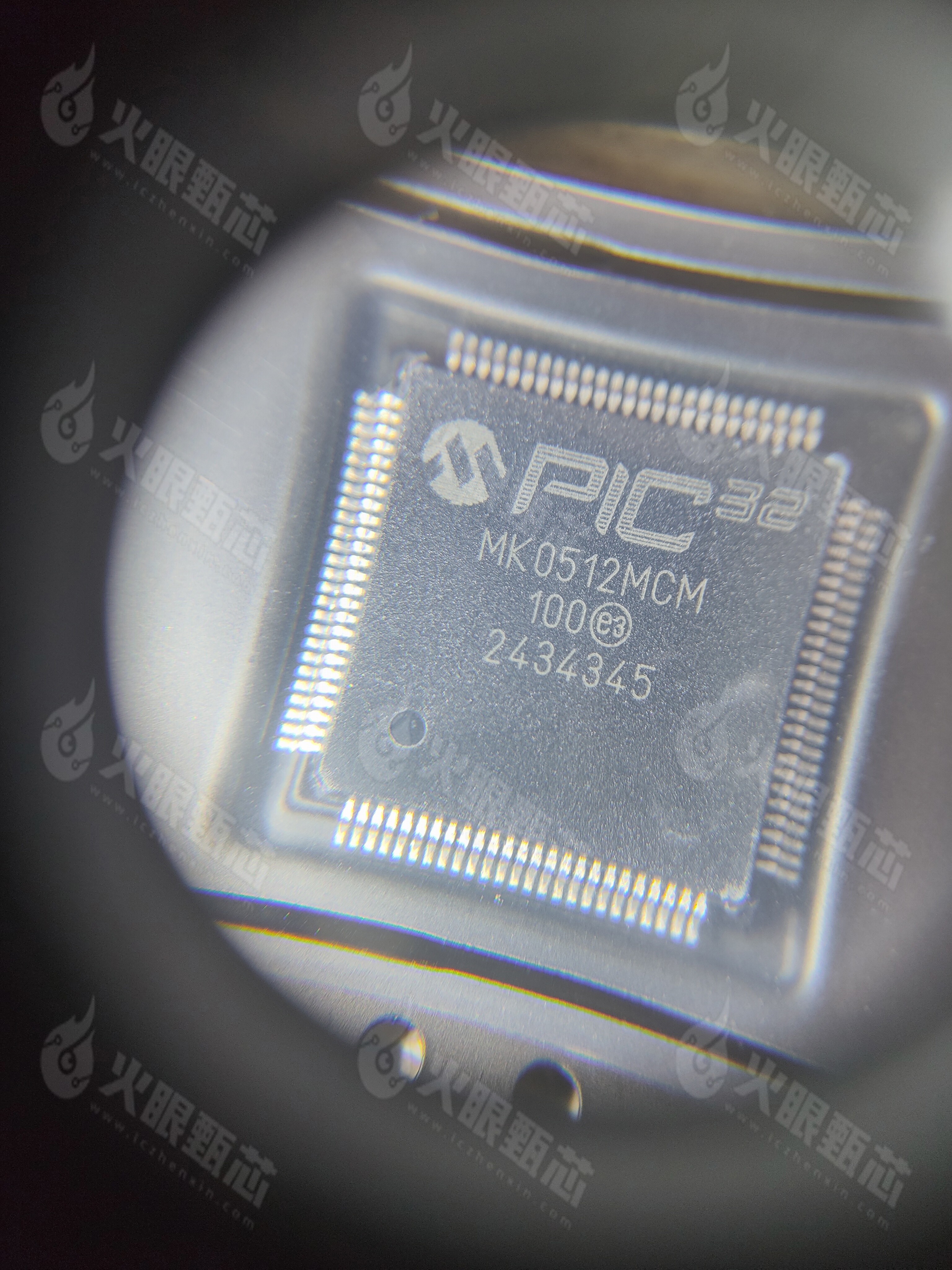 PIC32MK0512MCM100T-E/PT