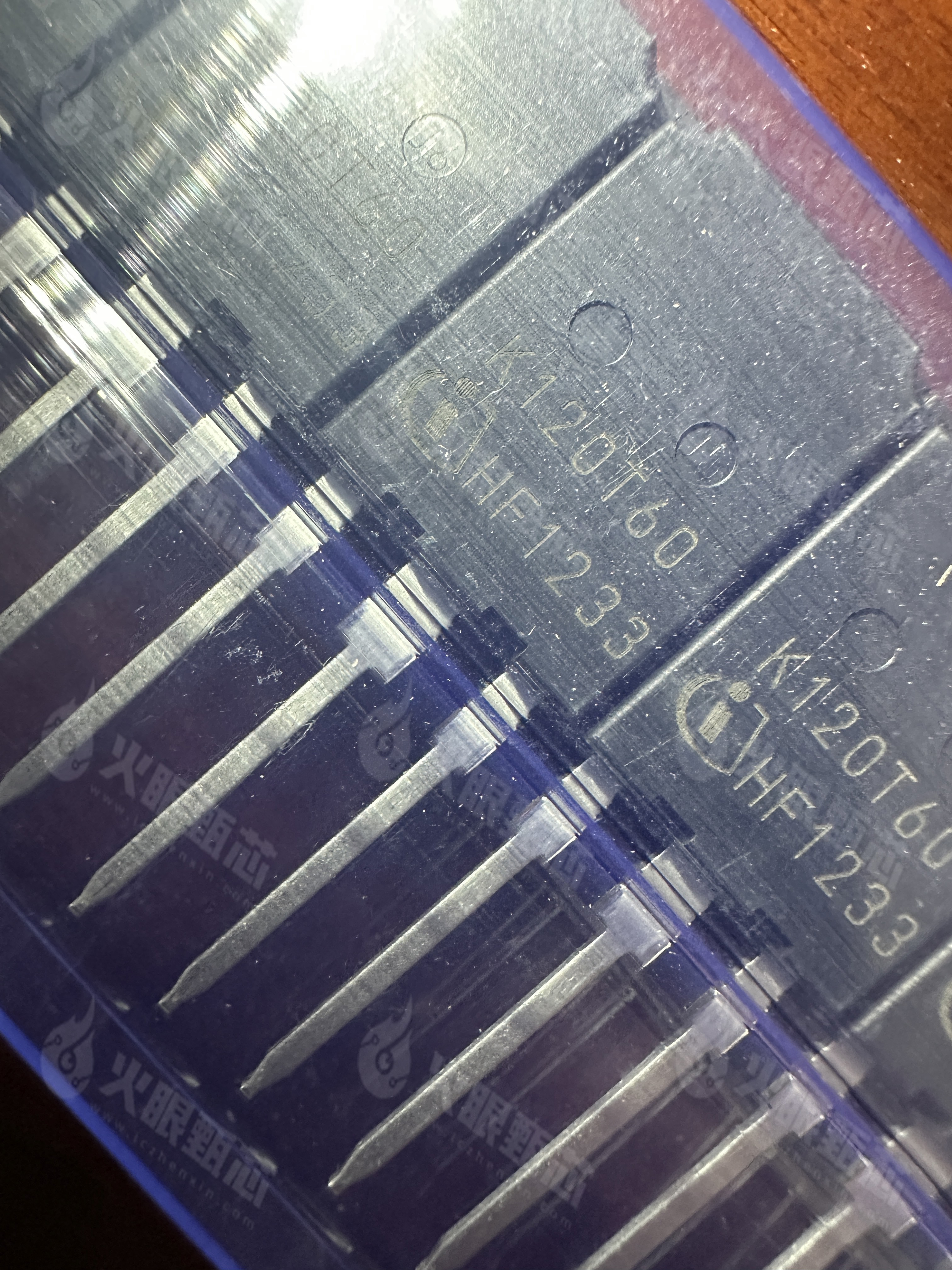 IKQ50N120CH3 IKW75N65ES5 IDW20G120C5B IPW65R080CFD IKQ120N60T IKQ50N120CH3 IKW75N65ES5 IDW20G120C5B IPW65R080CFD IKQ120N60T