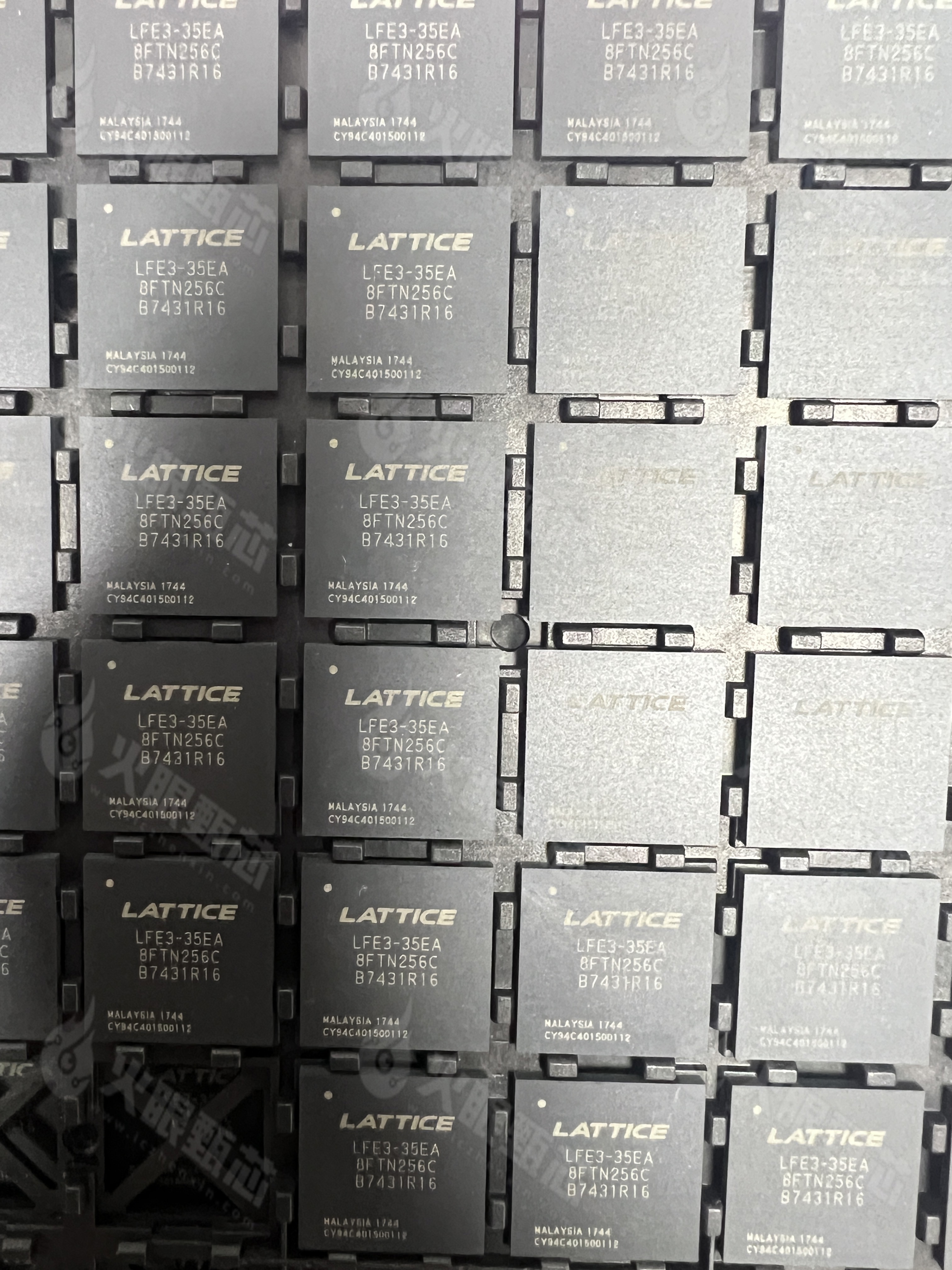 LFE3-35EA