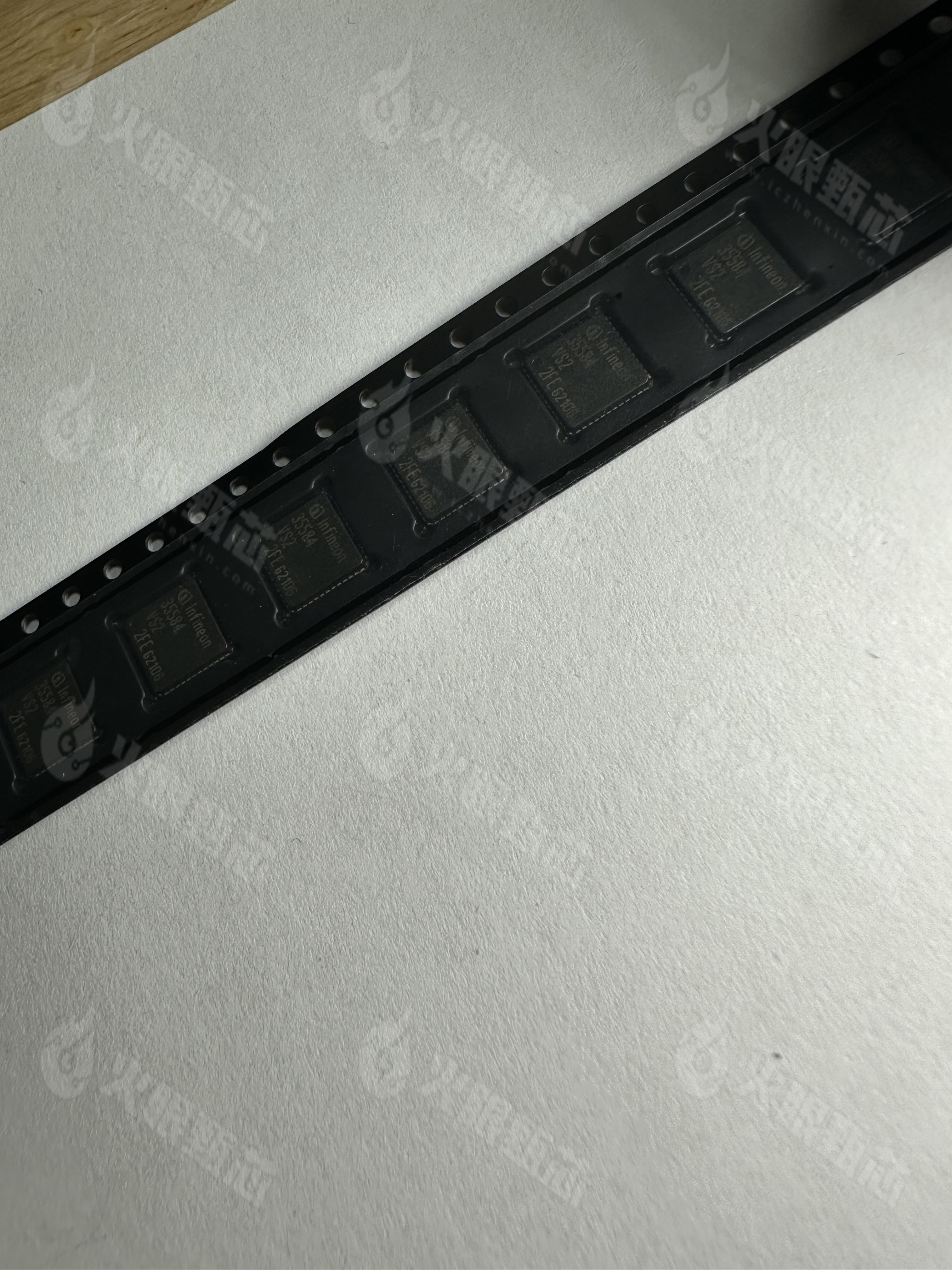TLF35584QVVS2