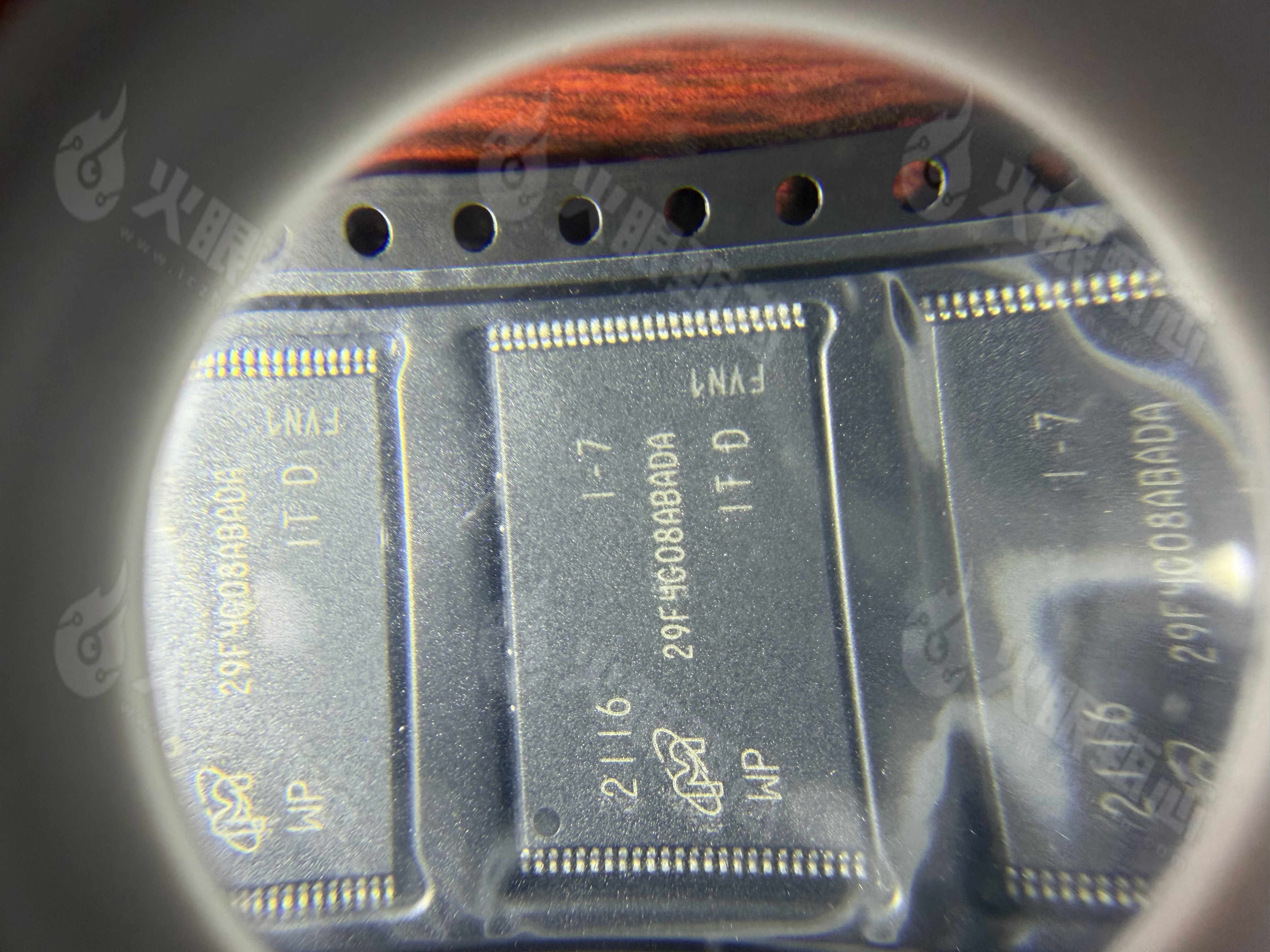 MT29F4G08ABADAWP-IT:D