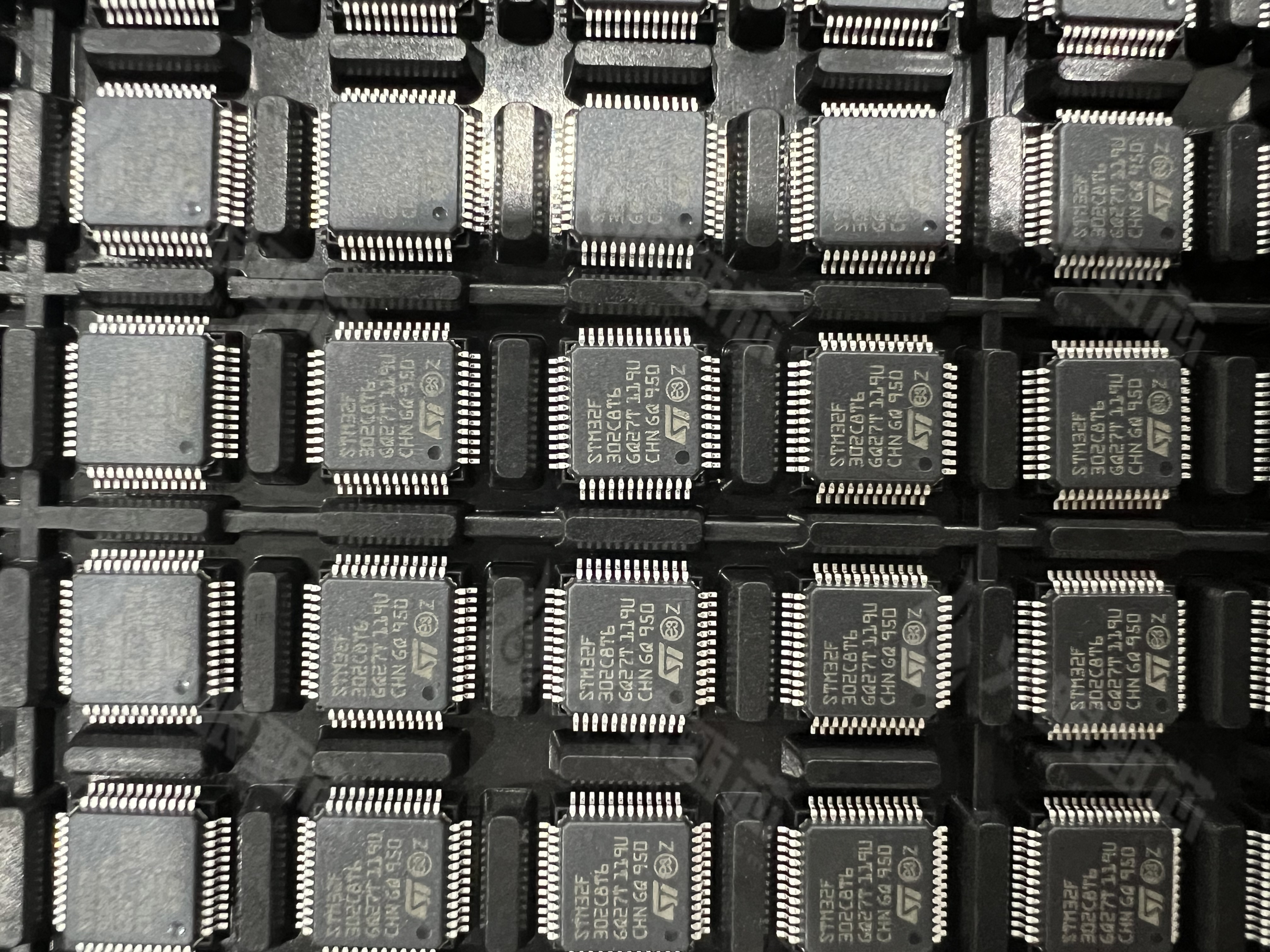 STM32F302C8T6 STM32F302C8T6