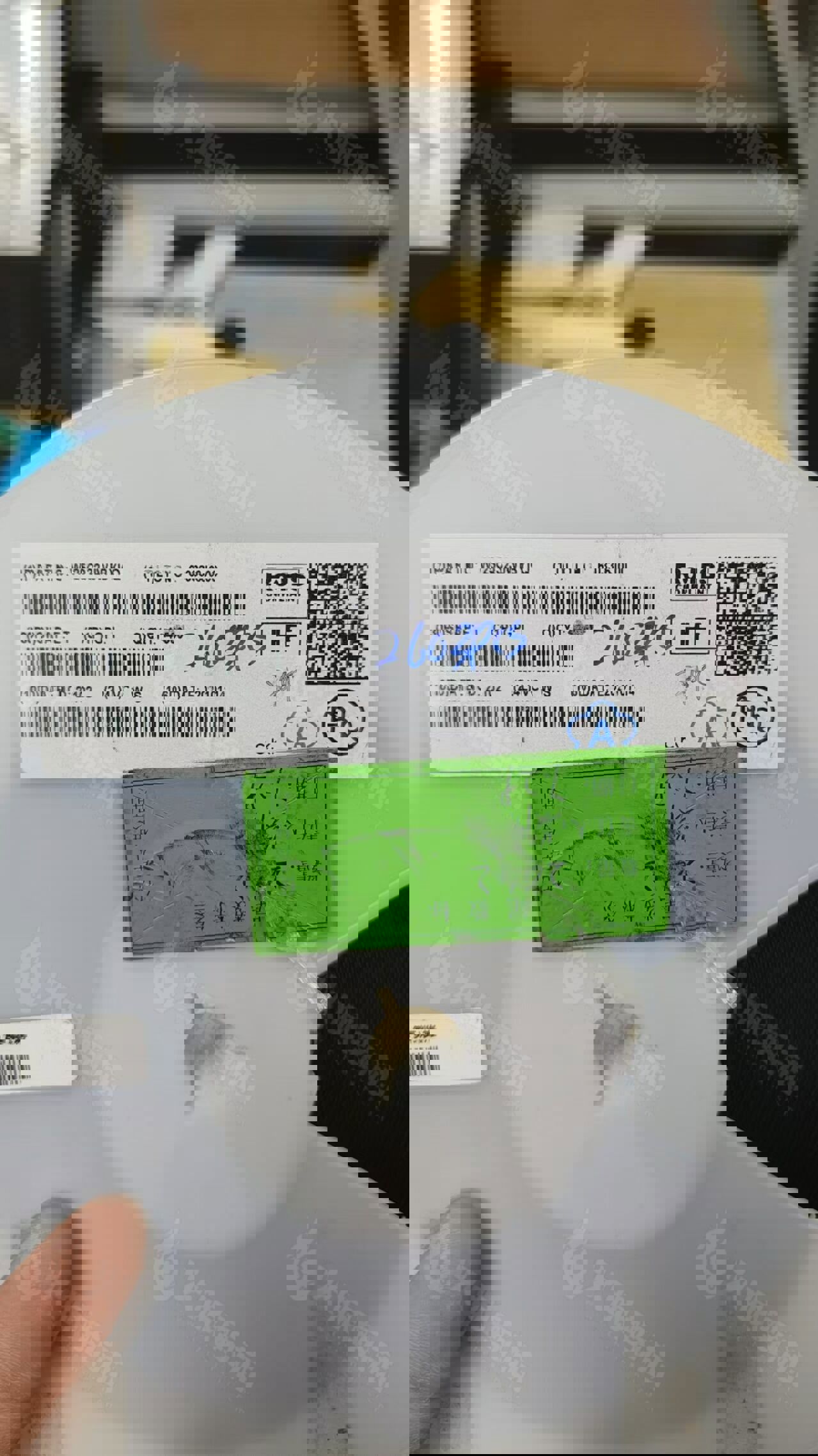 W25Q32JWBYIQ