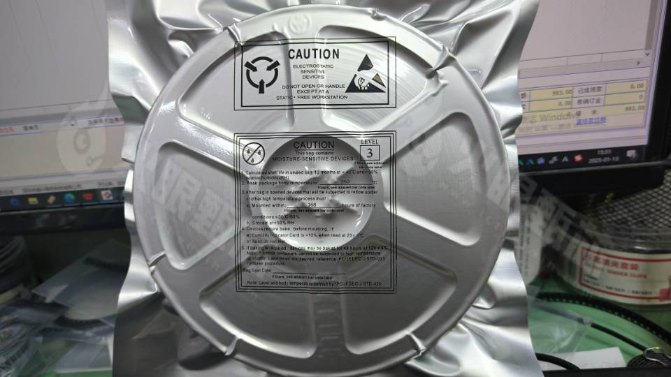 BL8061CB3TR33
