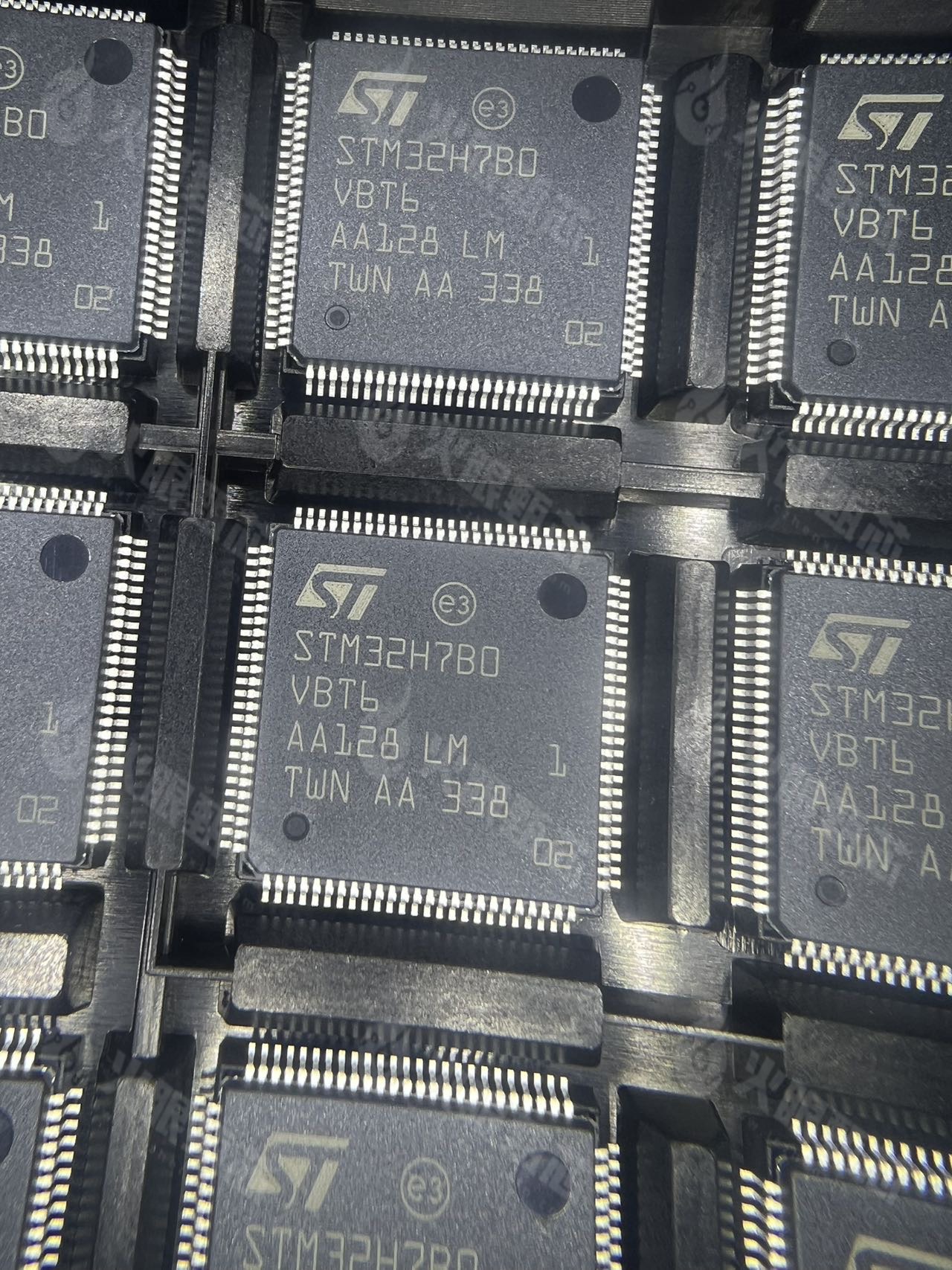 STM32H7B0VBT6