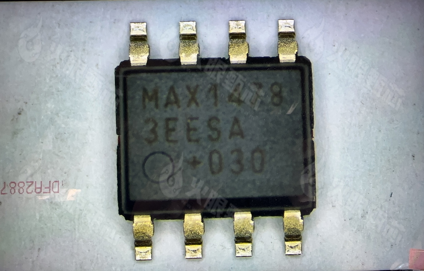MAX14783EESA