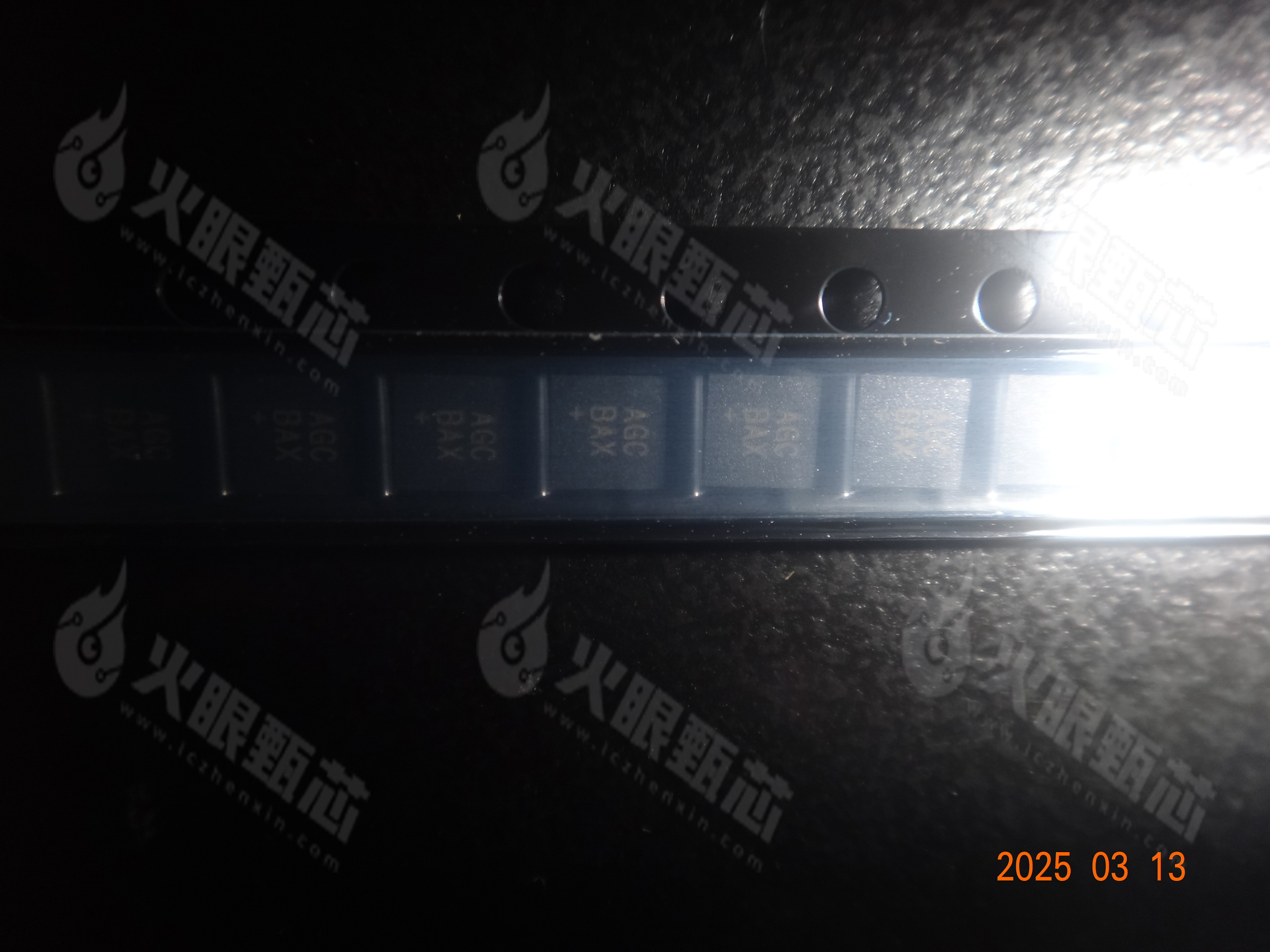 MAX16127TC/V