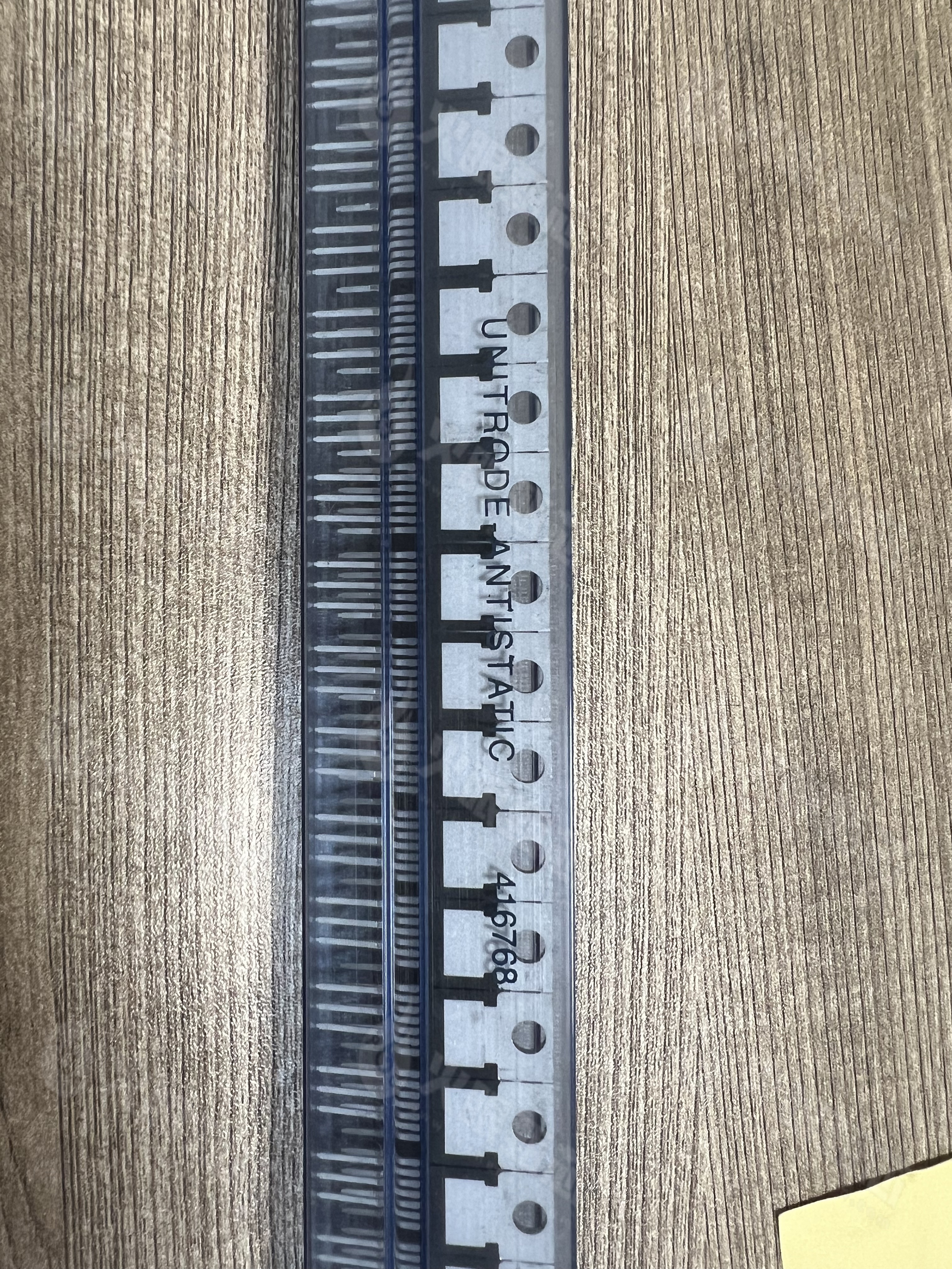 OPA548T