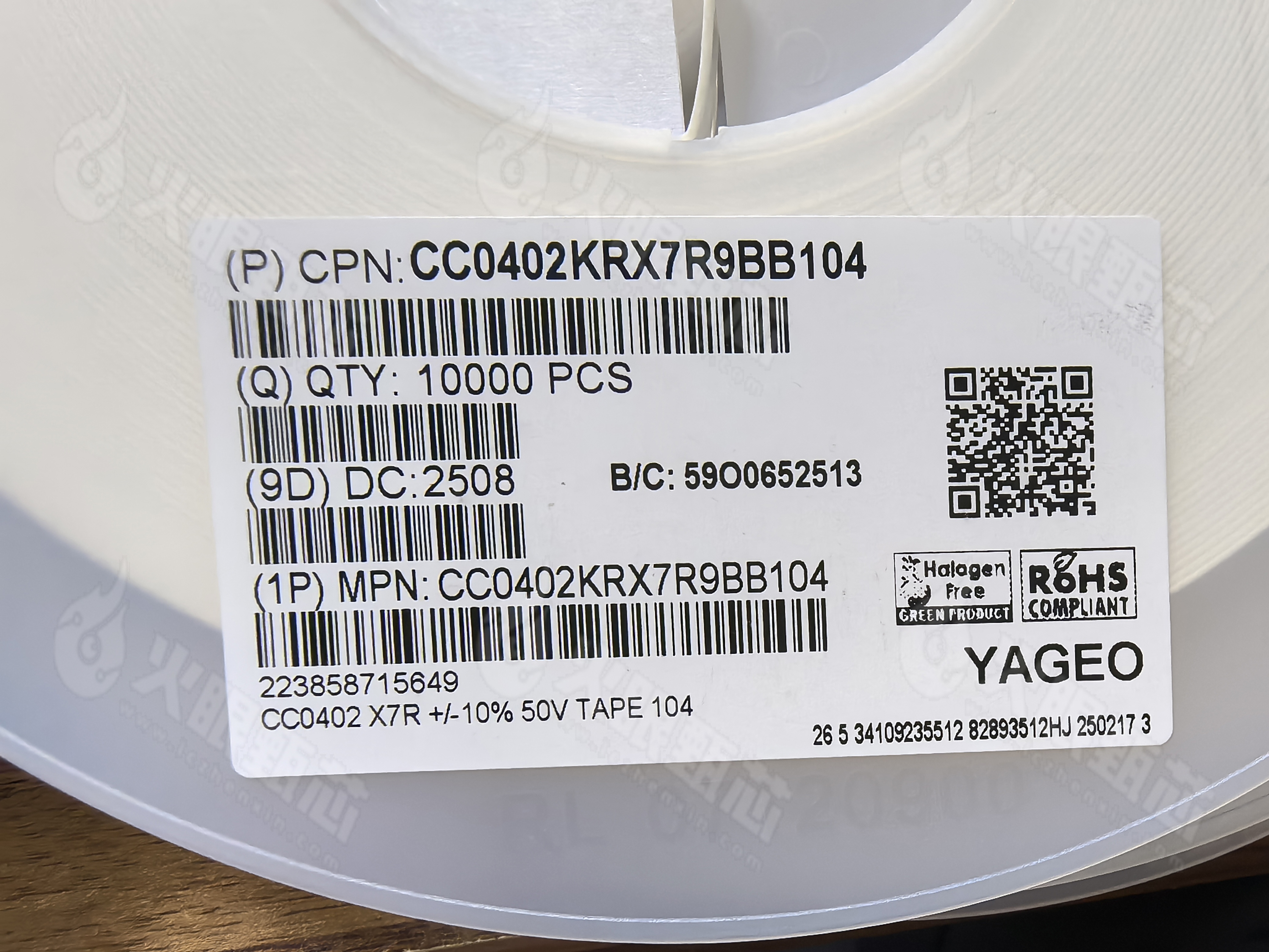 CC0402KRX7R9BB104
