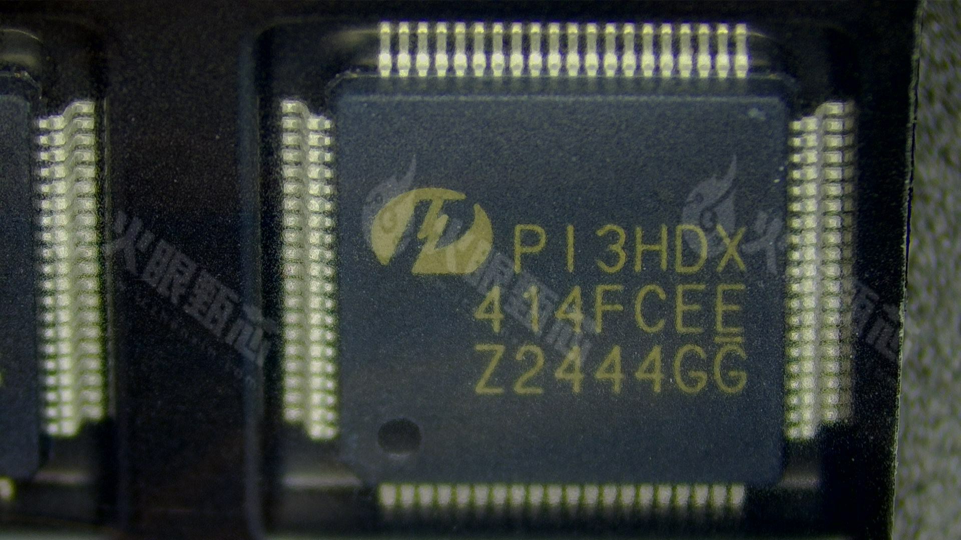 PI3HDX414FCEEX