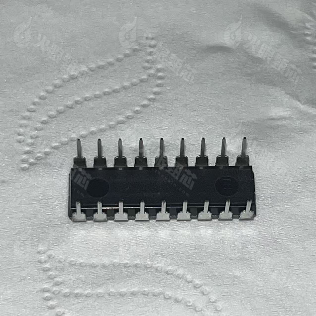 ULN2803APG ULN2803APG