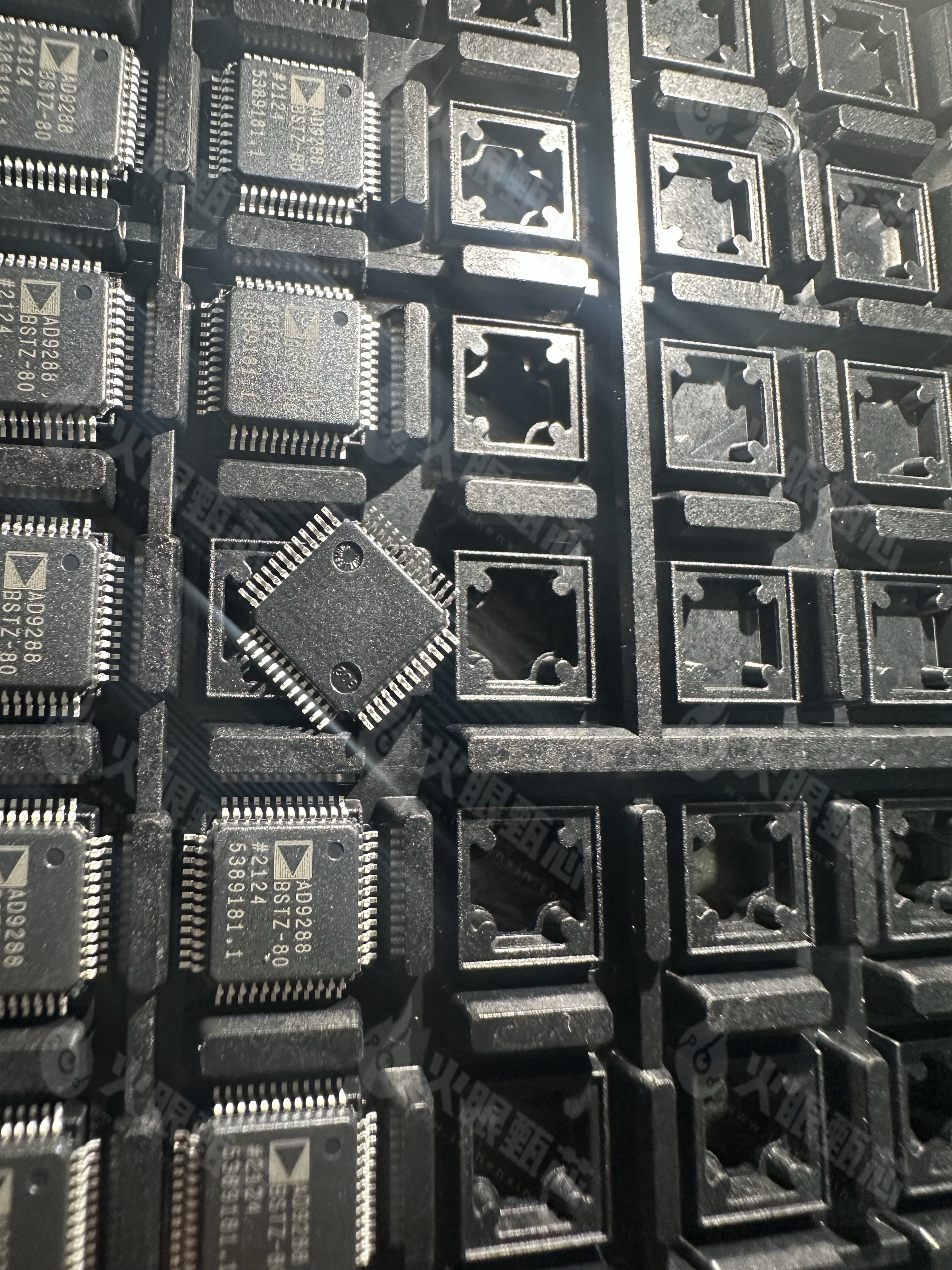 AD9288BSTZ-80 AD9288BSTZ-80