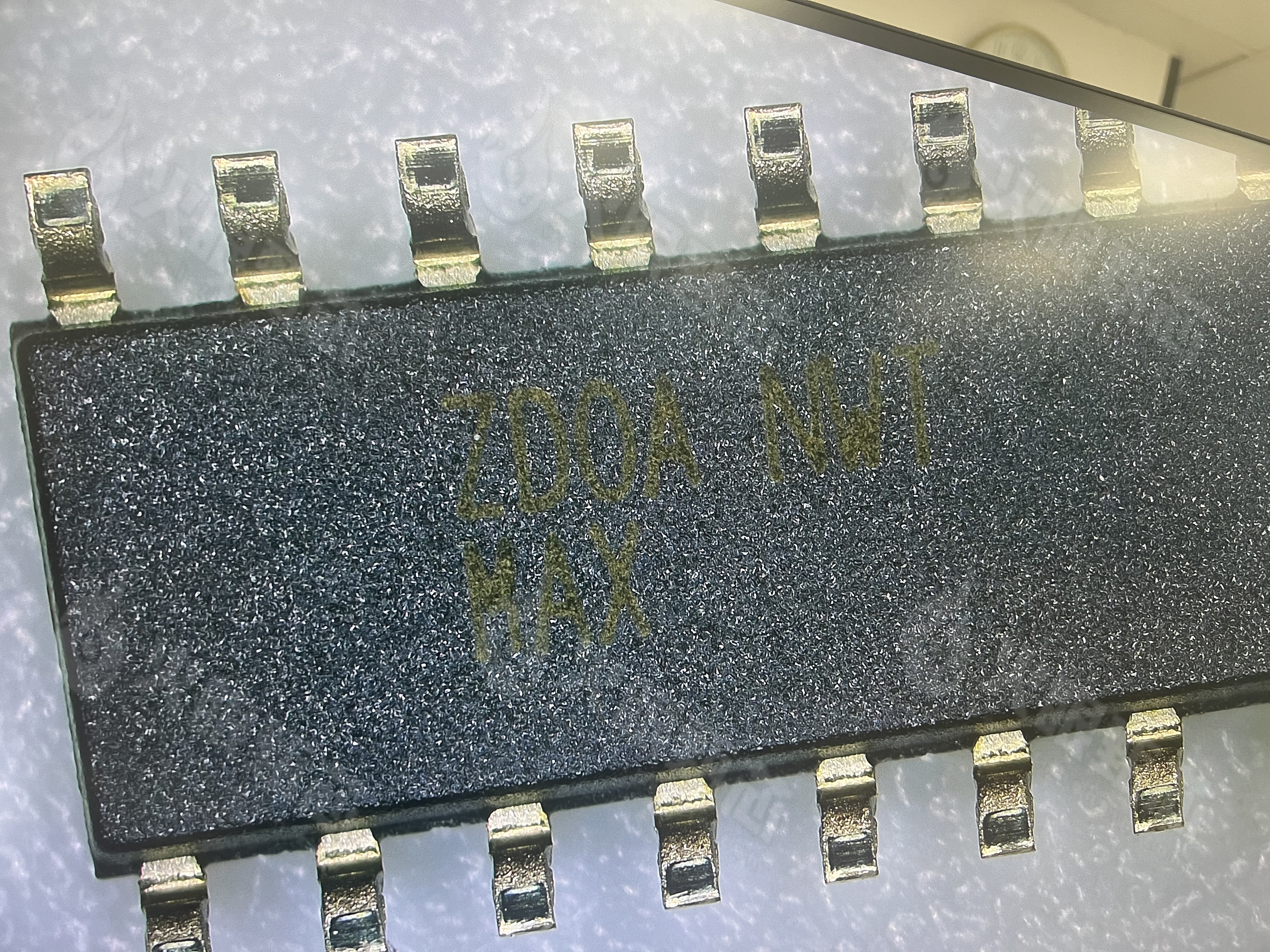 MAX232EESE+